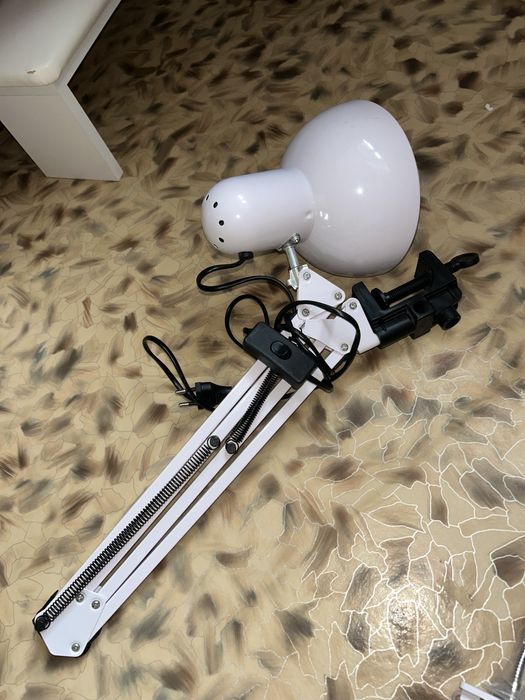 Профессиональная настольная лампа