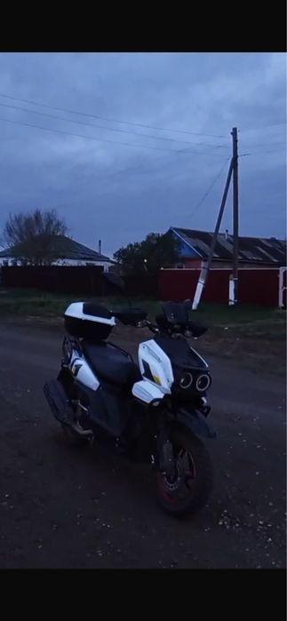 Продам скутер танк