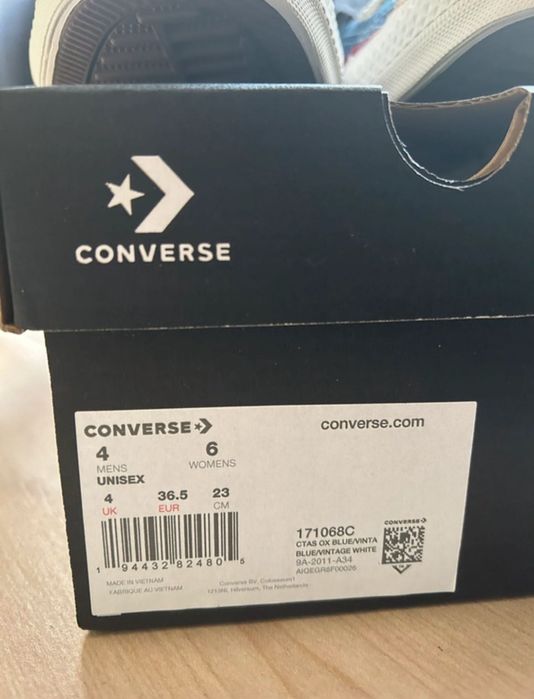 Tenesi converse noi