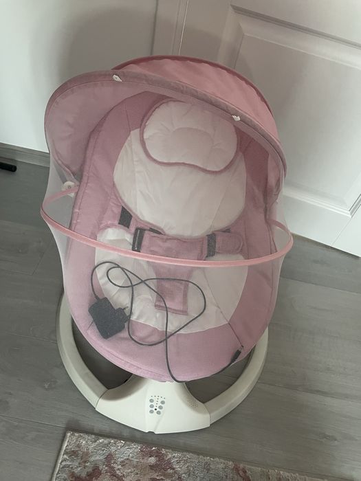 Leagan mobil pentru bebelusi