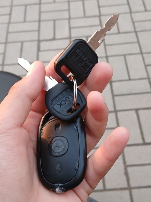 Скутер 350 ват ,с гарантией