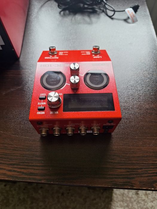 Vând drum machine integrat loop& rhythm