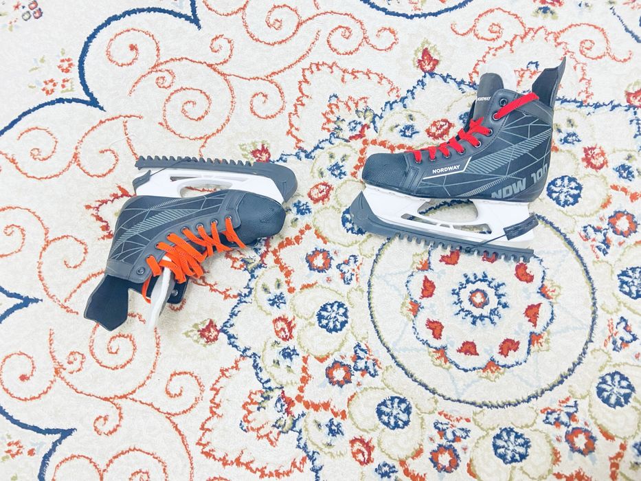 Коньки 40размер продам