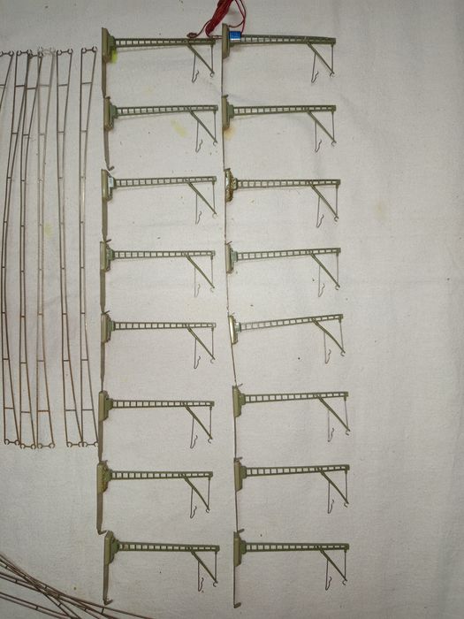 Set stâlpi de catenare HO Marklin trenulețe diorama Roco piko