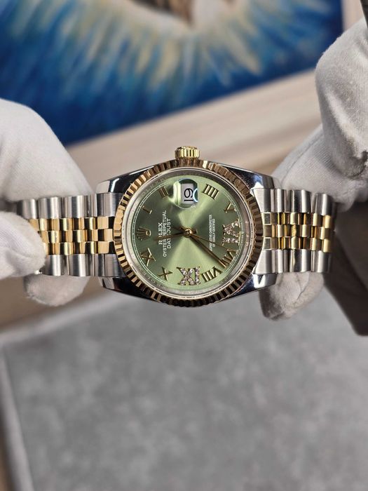 Rolex Datejust Two Tone Gold Steel Fluted Olive Green Roman Diamond Dial Jubilee 31mm