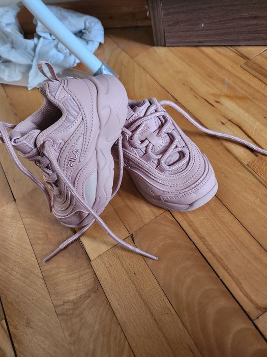 Детски маратонки Fila