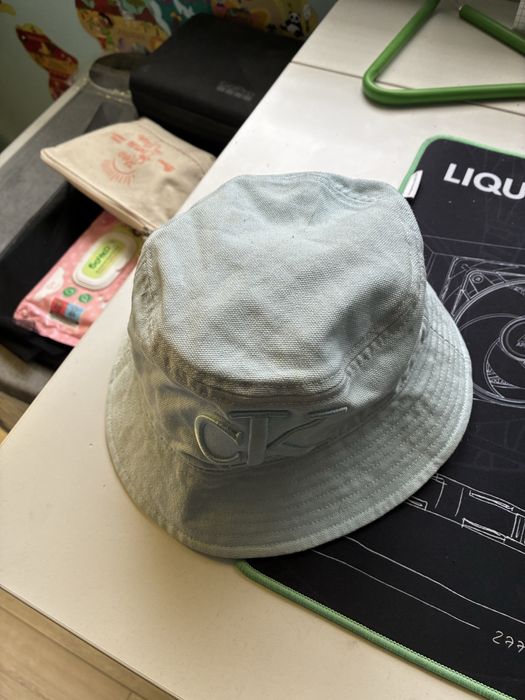 Шапка идиотка Calvin Klain