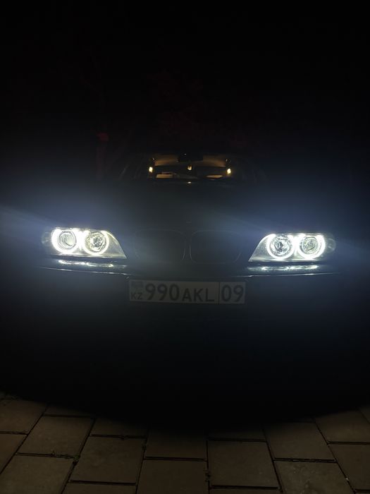 Фары bmw e39 с ангелами