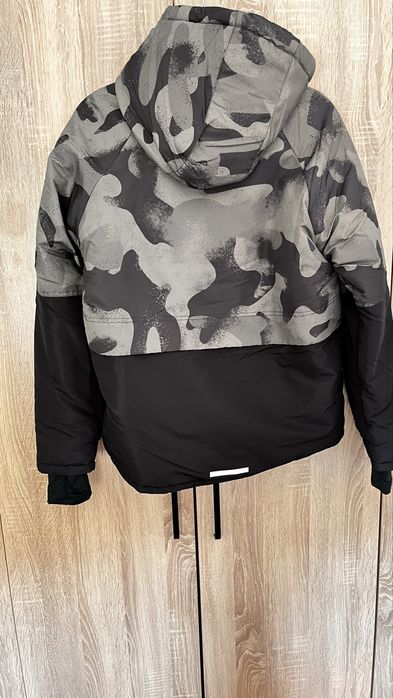 Зимно яке за момче.