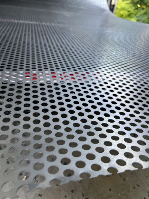 Tabla perforata inox aluminiu si otel
