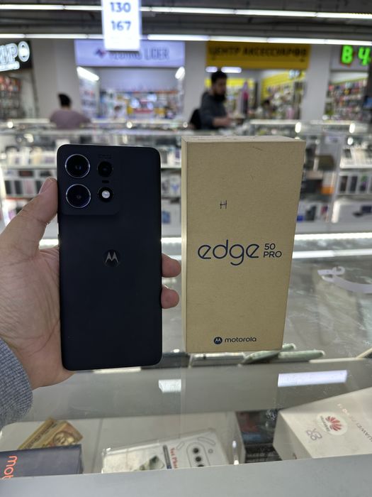 Moto edge 50 pro 12/512