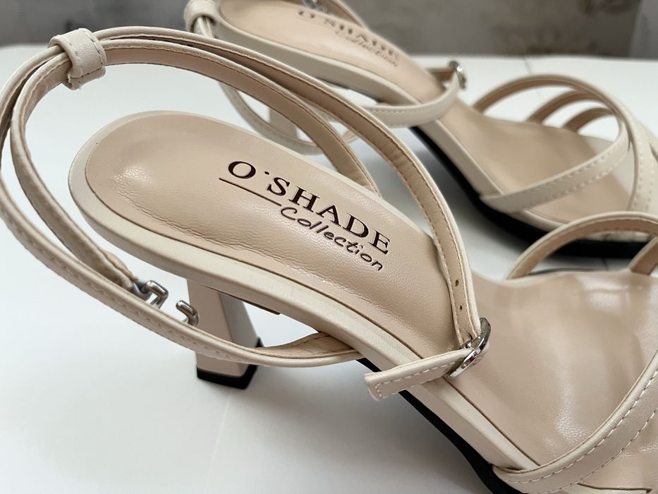 Босоножки летние женские на каблуке