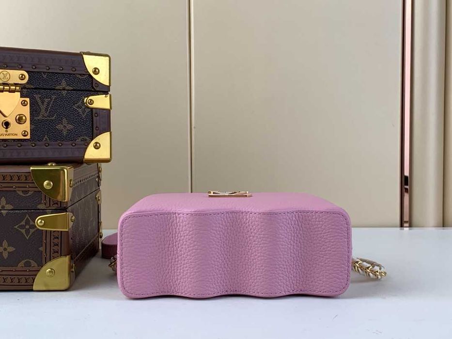 Geanta LV Louis Vuitton Capucines 22 cm, roz, Premium