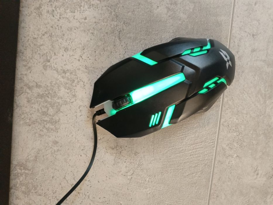 Asus i3, 8gb, GT920mx, SSD