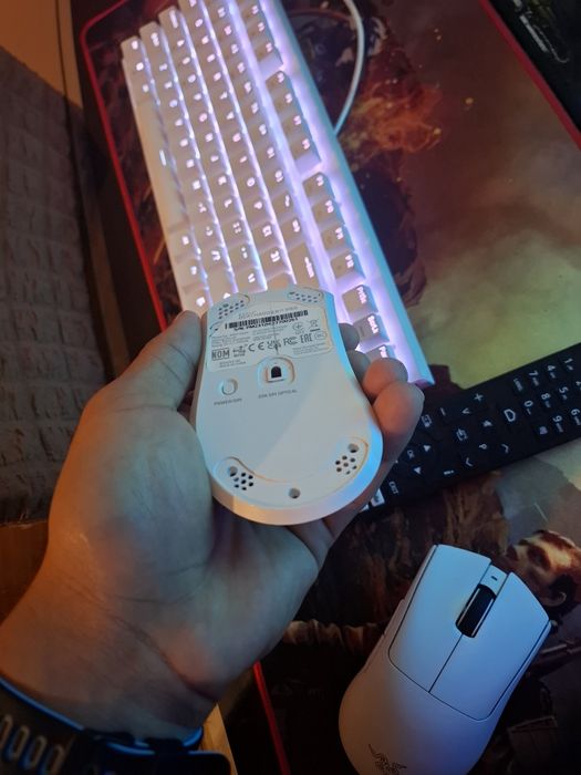 Мишка Razer deathadder v3 pro