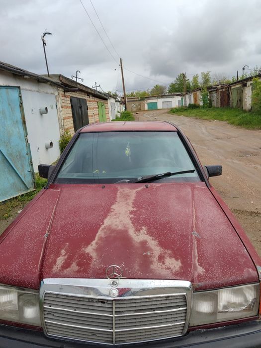 Продам Mercedes 190