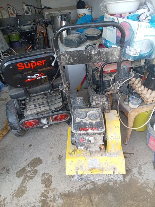 Лонкин вибратор сотилади