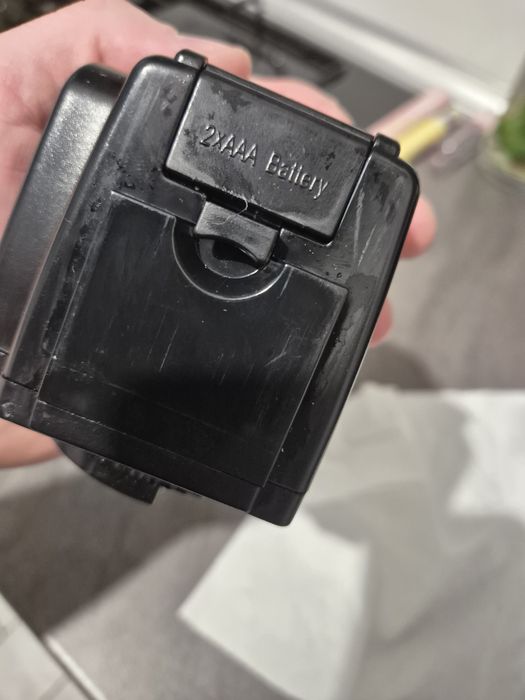 Hrănitor automat pentru acvariu RESUN AF-2009D – ca nou