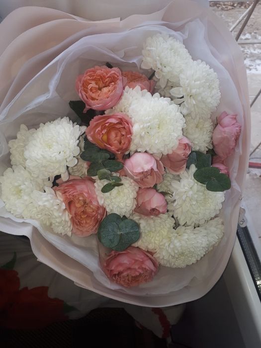 Букеты цветы свежие