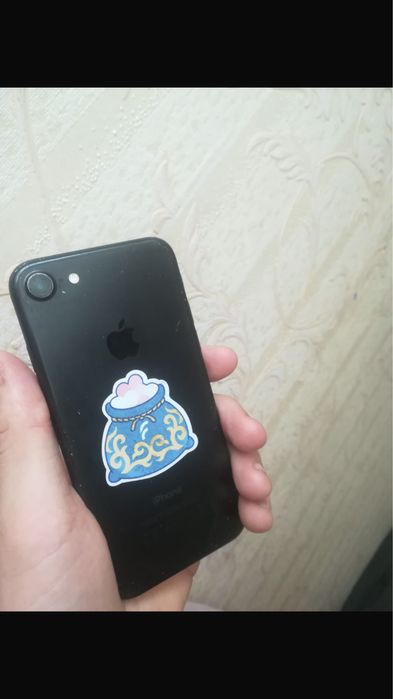 Iphone 7, 128гб, акб 100