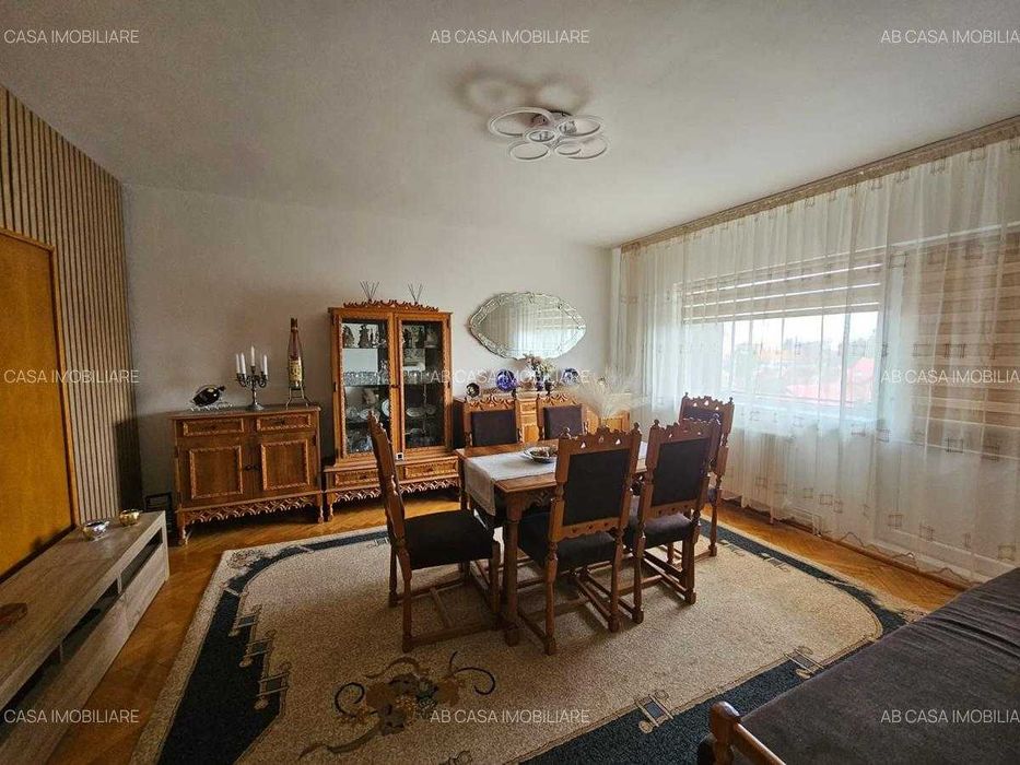 Apartament 3 camere 2 băi 2 balcoane et 3 din 4, zona Șagului Steaua