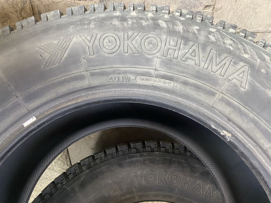 На 17 285/65.  4 штука в нал