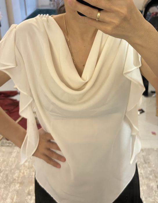 Женская одежда.