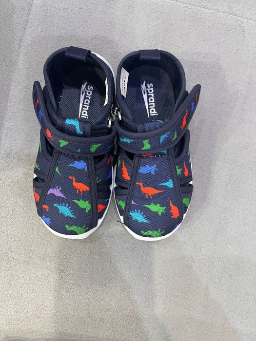Детски маратонки Adidas ! Детски сандали Sprandi!