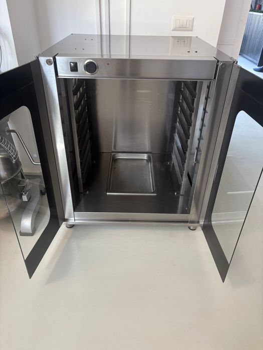 Dospitor 8 tavi de vânzare