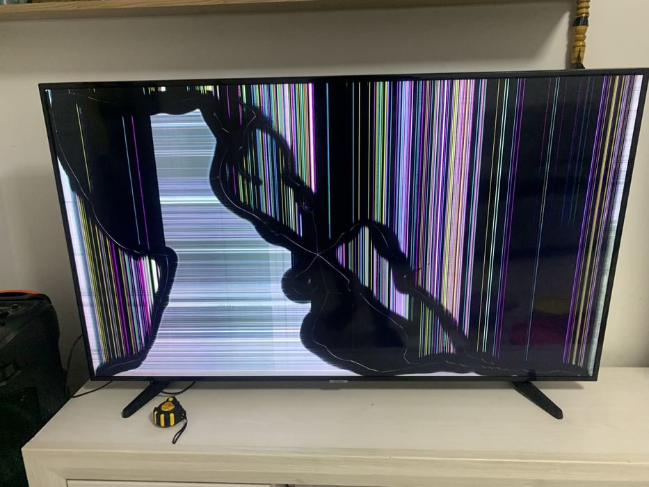 телевизор сломанныц samsung