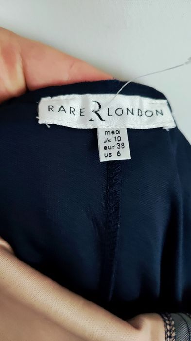 Официална рокля за повод RARE LONDON размер М