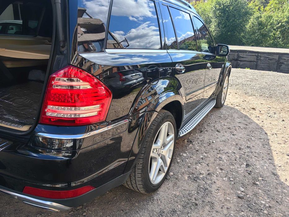 Mercedes GL550. X164. 2010г