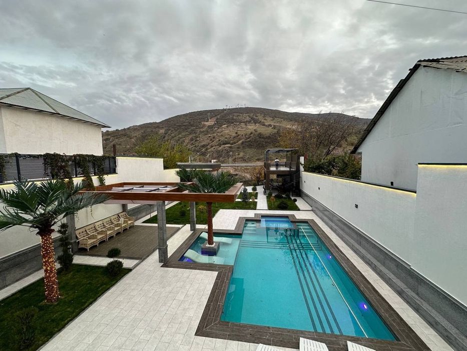 Сдается дача Carat Luxury с видом на горы