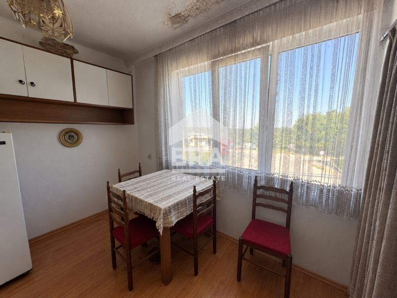 Продава се Етаж от къща в Тутракан - 134 кв.м за 747 €/кв.м - Снимка #8
