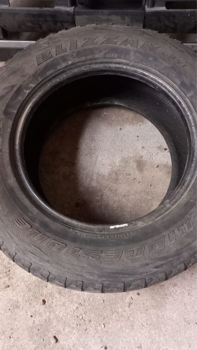 Продам все сезонные шины