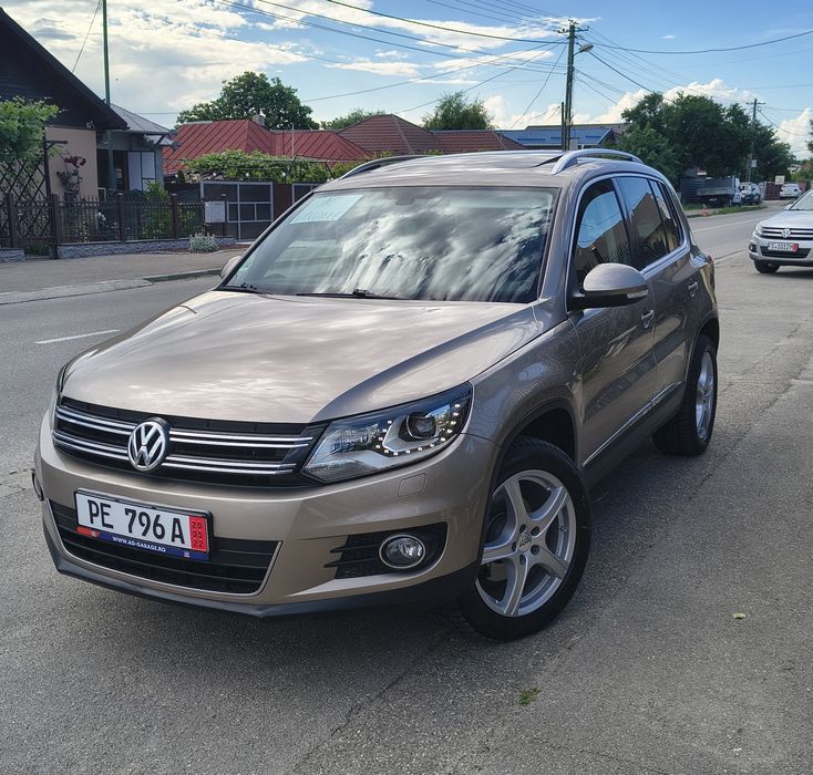 Vw Tiguan 2.0 tdi / 4x4 / Automat / Panoramic  / Led / Bixenon