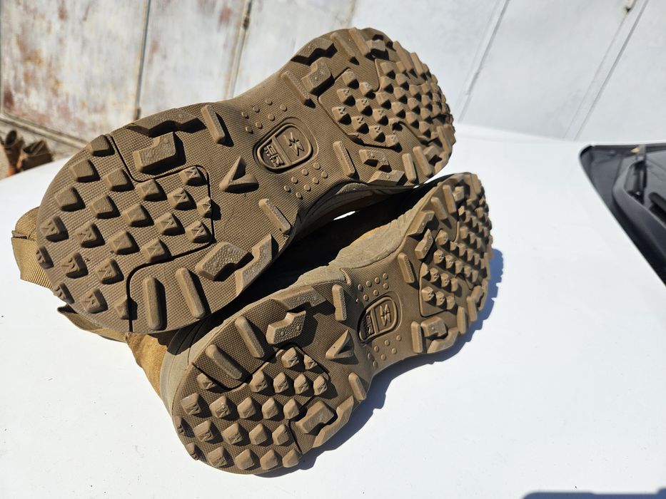 Bocanci desert vara Garmont 43.5-44