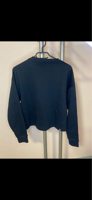 Bluza puna otiginala noua cu etimeta