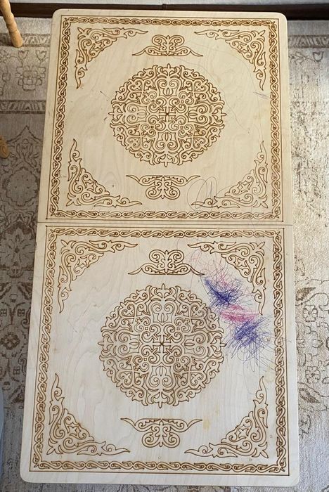 Деревянный Жер стол