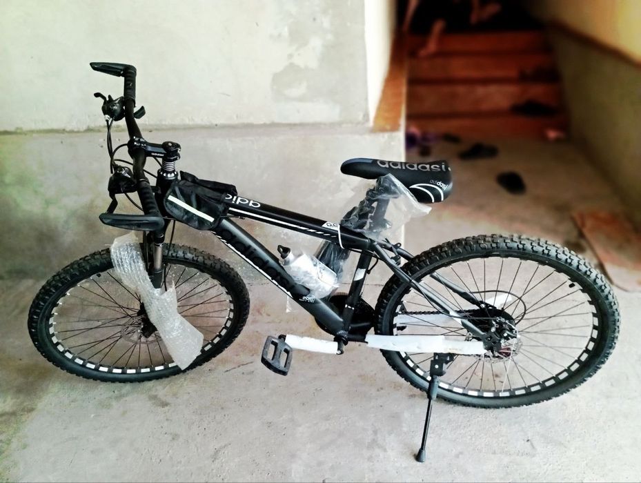 Adidas velosiped