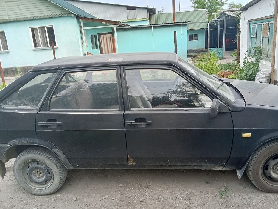 Авто ВАЗ Лада 21093