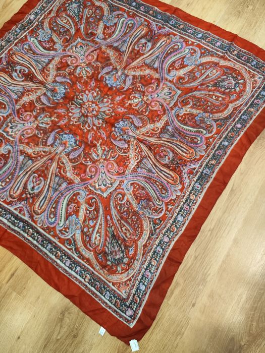 Eșarfă din mătase