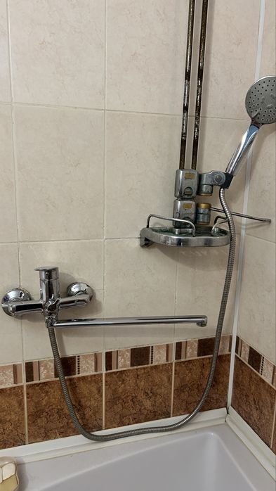 Продам шкаф для ванной.