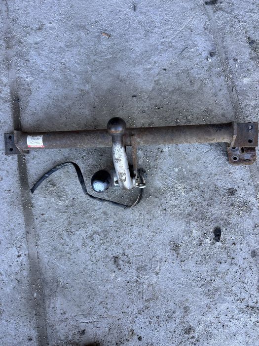 Теглич за Opel Zafira A