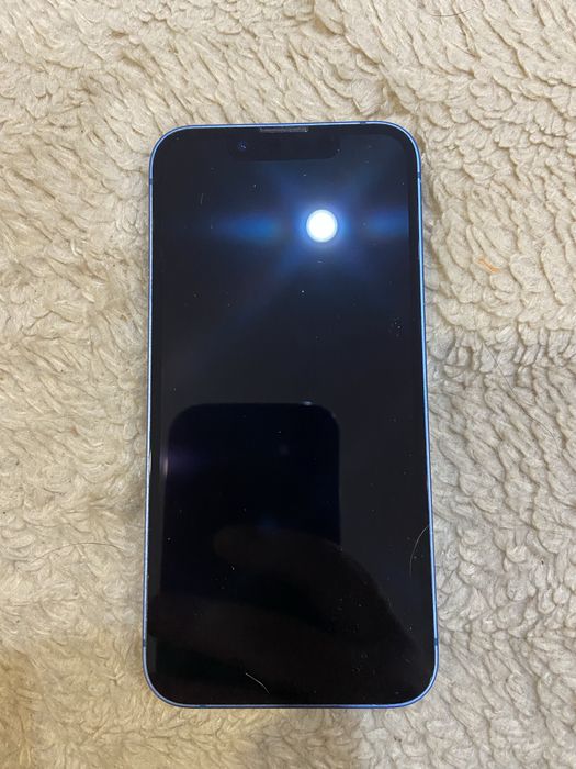 Продам Iphone 13 mini.