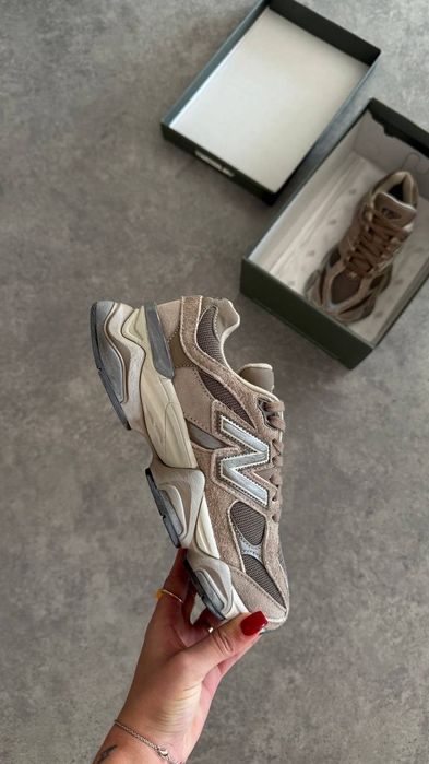 New Balance 9060