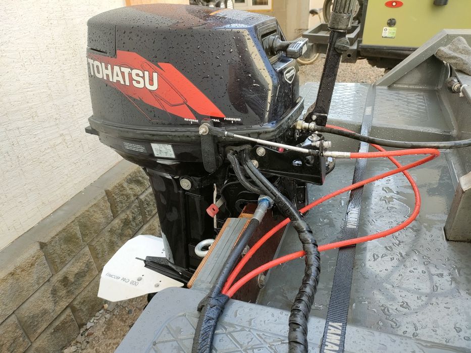 Мотор Tohatsu 18 ориг