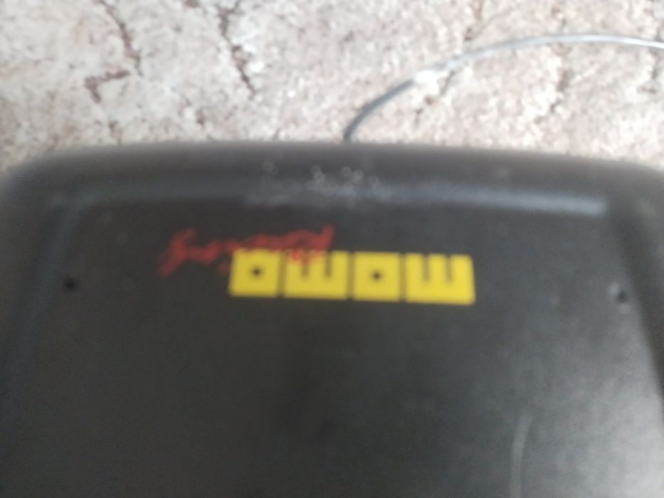 Игровой руль Момо