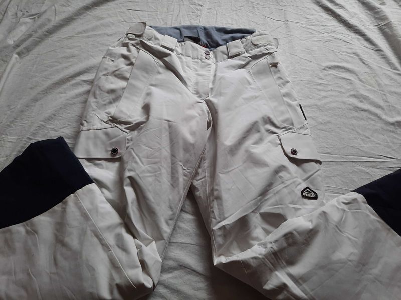 Pantaloni ski McKinley marime M 40 Exodus 5000mm , stare foarte buna
