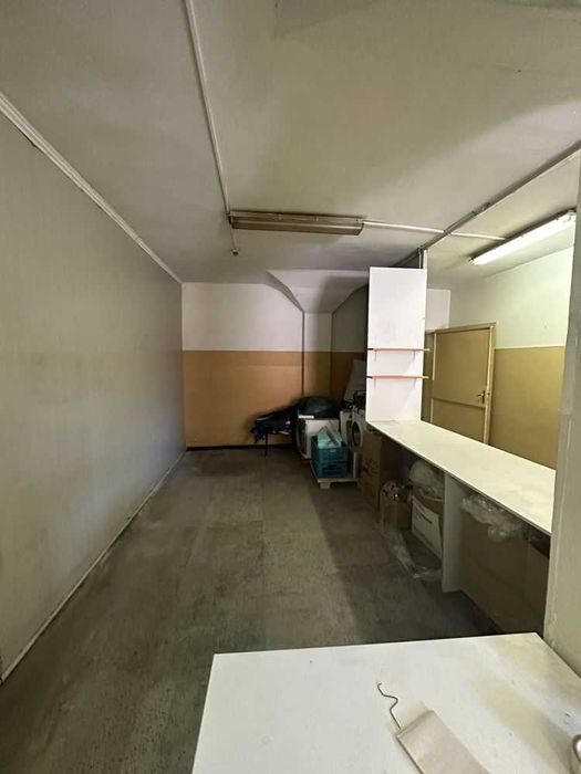 Дава се под наем Склад в Пловдив, Индустриална зона - Север - 186 кв.м за 510 € - Снимка #8